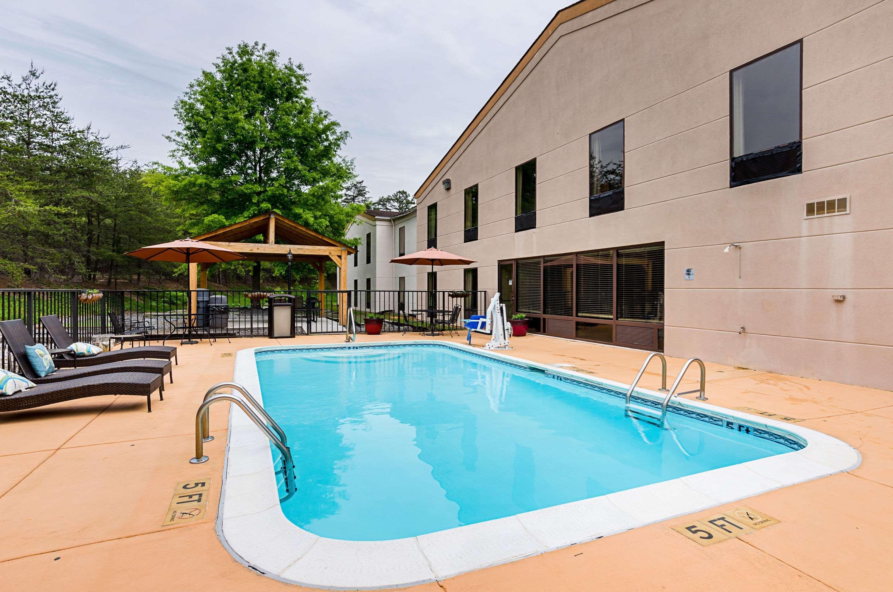 Quality - Lynchburg South Hotel