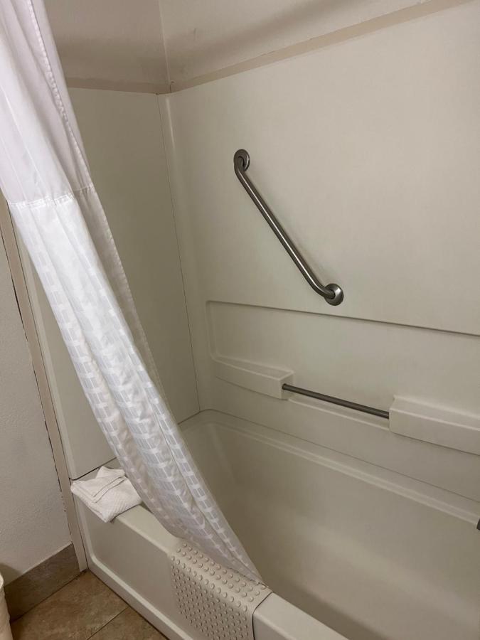 Hotel Quality - Lynchburg South